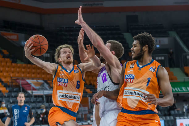 作的舞台 作的舞台