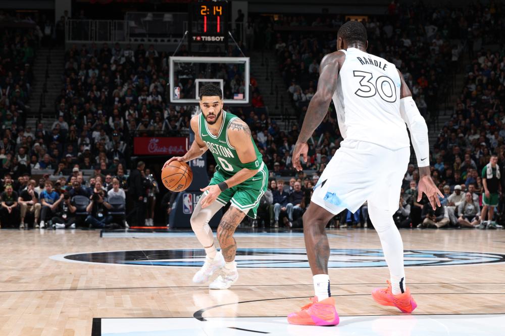 NBA调查快船与伦纳德合同争议，回应薪资帽规避指控