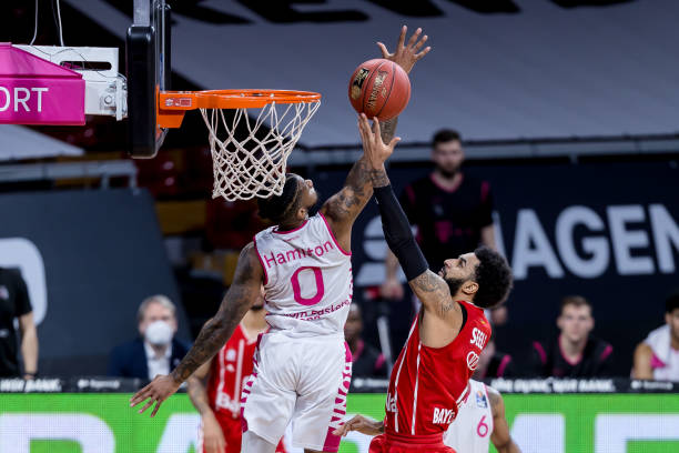 皇马苦战FIFA病毒.