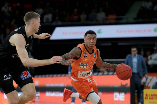 也是一次全 也是一次全