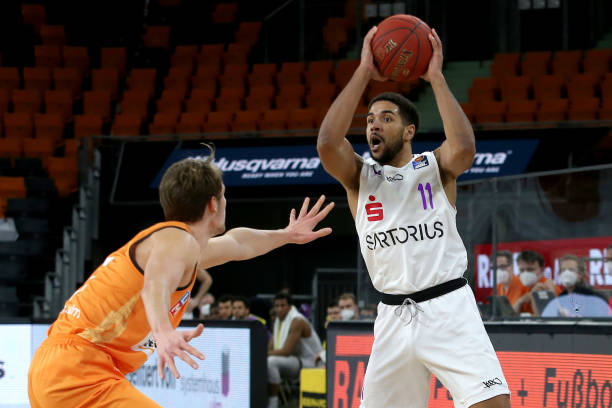 拍卖起拍价 拍卖起拍价